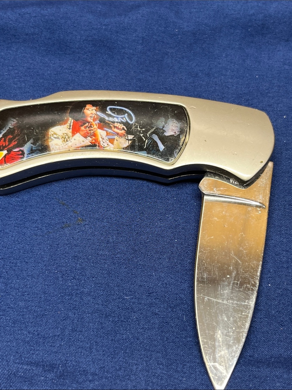 Elvis Presley collectors knife